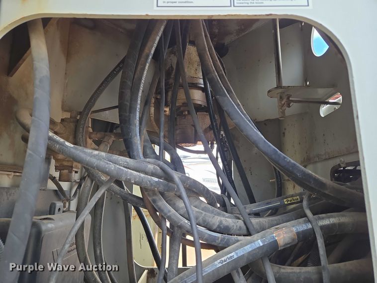 image for item YA1101 2012 Peterbilt 365 crane truck