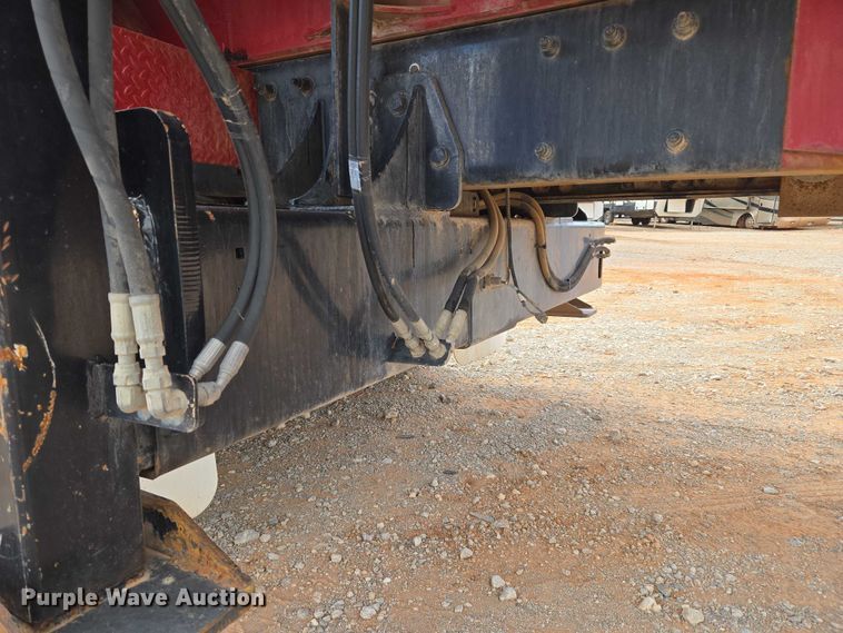 image for item YA1101 2012 Peterbilt 365 crane truck