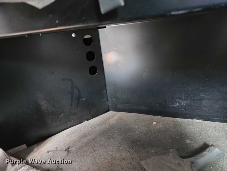 image for item YA1101 2012 Peterbilt 365 crane truck