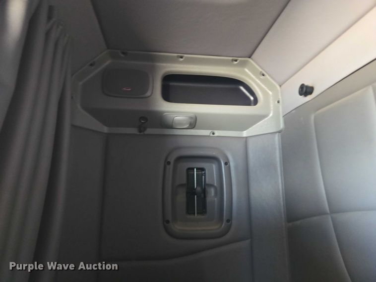 image for item YA1101 2012 Peterbilt 365 crane truck