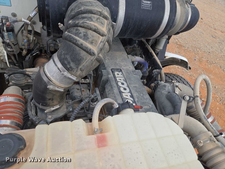 image for item YA1101 2012 Peterbilt 365 crane truck