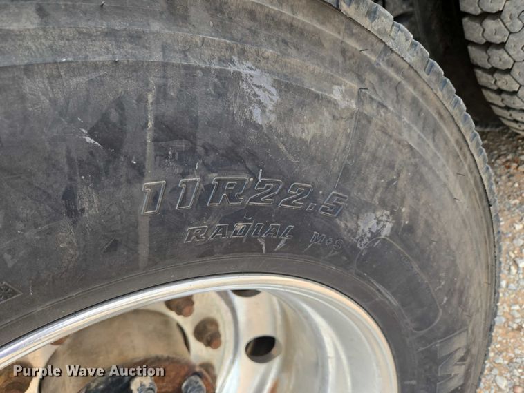 image for item YA1101 2012 Peterbilt 365 crane truck