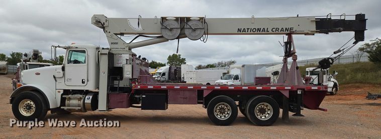 image for item YA1102 2013 Peterbilt 365  crane truck