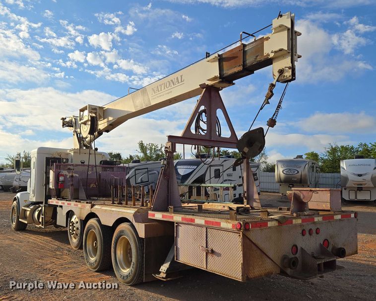 image for item YA1103 2012 Peterbilt 365 crane truck