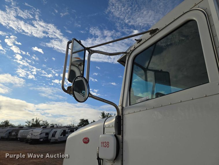 image for item YA1103 2012 Peterbilt 365 crane truck