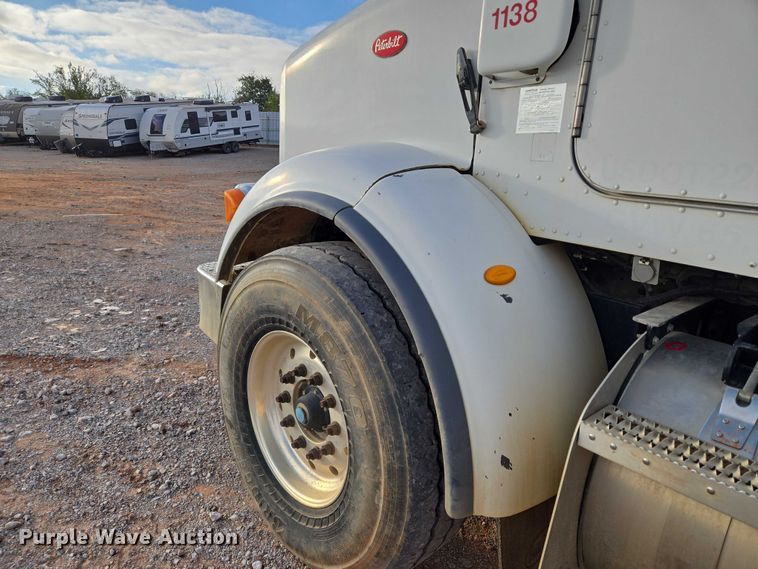 image for item YA1103 2012 Peterbilt 365 crane truck