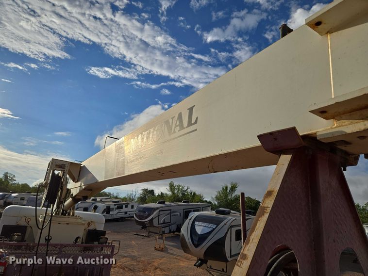 image for item YA1103 2012 Peterbilt 365 crane truck