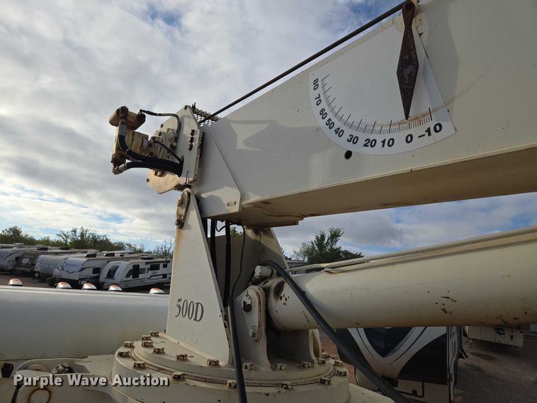 image for item YA1103 2012 Peterbilt 365 crane truck