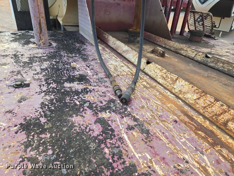 image for item YA1103 2012 Peterbilt 365 crane truck