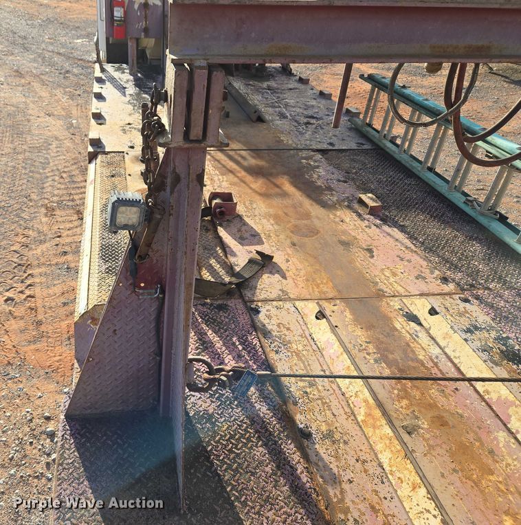 image for item YA1103 2012 Peterbilt 365 crane truck