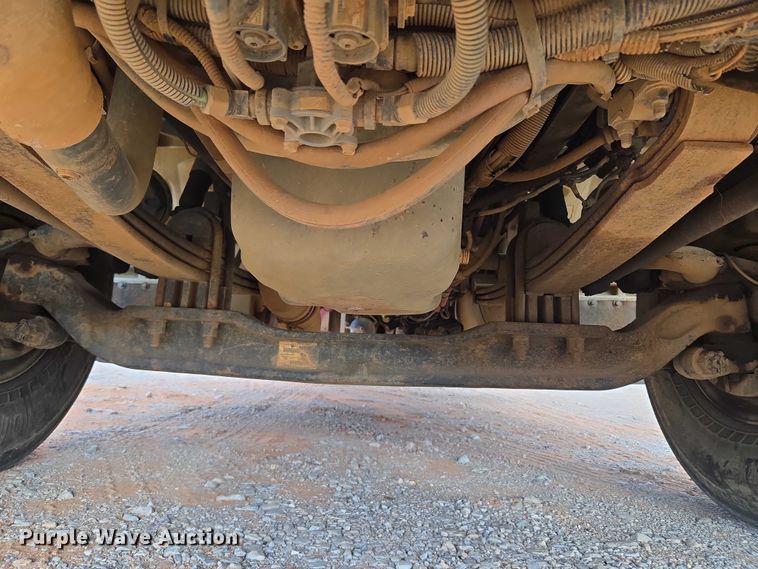 image for item YA1103 2012 Peterbilt 365 crane truck