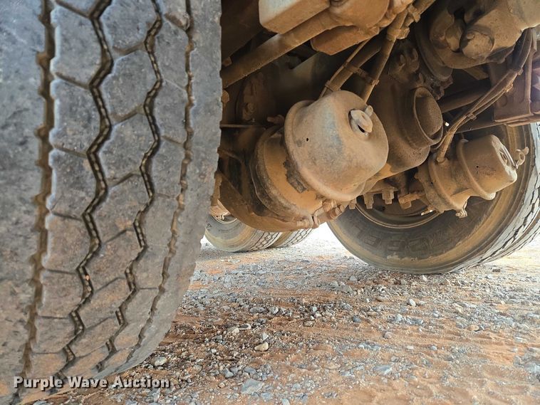 image for item YA1103 2012 Peterbilt 365 crane truck