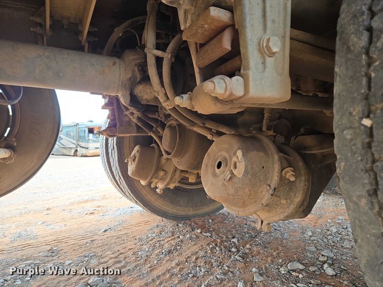 image for item YA1103 2012 Peterbilt 365 crane truck