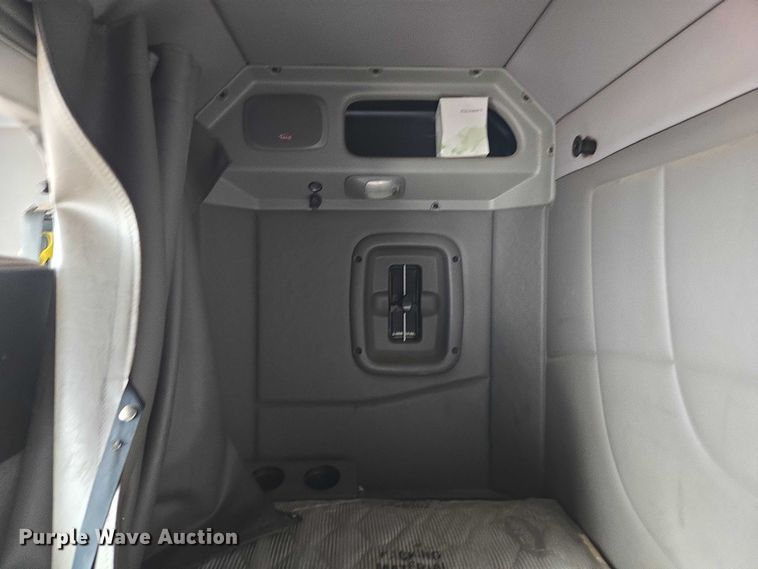 image for item YA1103 2012 Peterbilt 365 crane truck