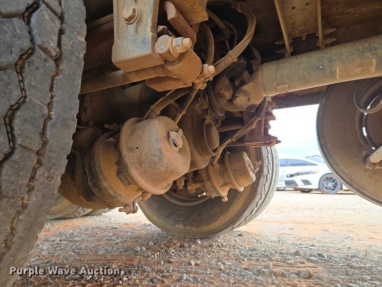 image for item YA1103 2012 Peterbilt 365 crane truck