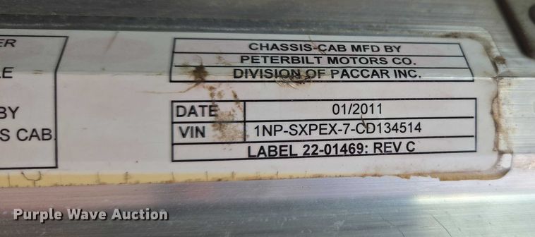 image for item YA1103 2012 Peterbilt 365 crane truck