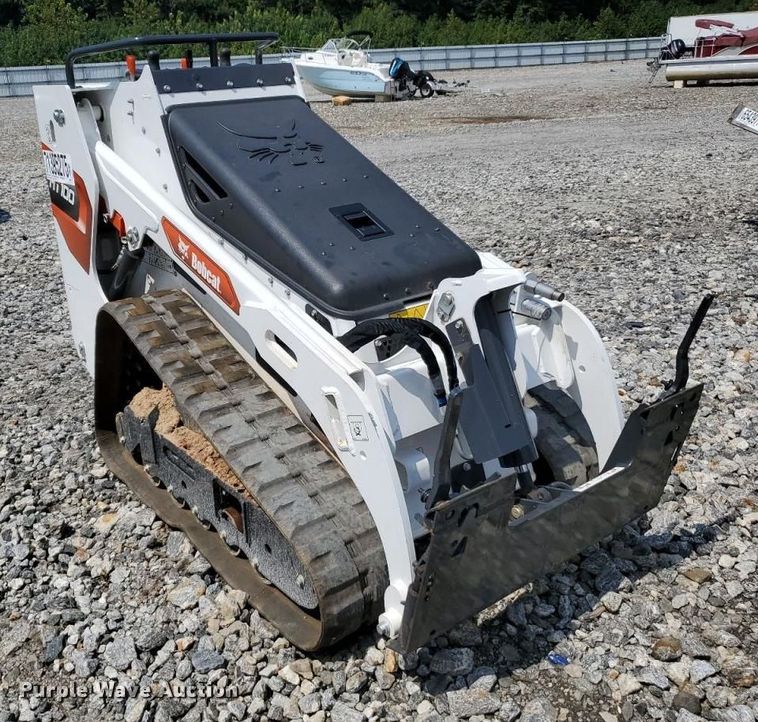 MINI CARGADOR SOBRE ORUGAS COMPACTO 2025 BOBCAT MT100