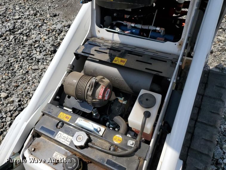 image for item YA1105 2025 Bobcat MT100 compact utility loader