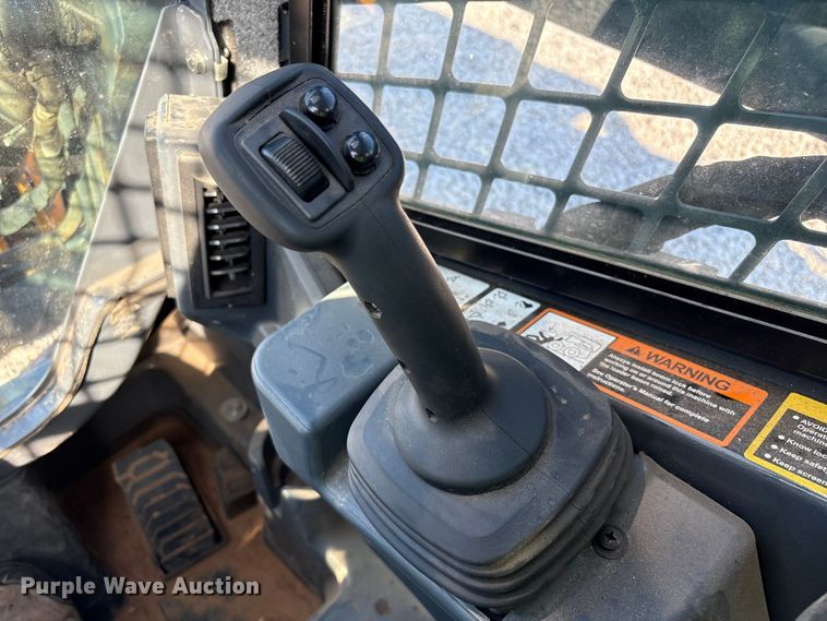 image for item YA1106 2025 John Deere 325G tracked skid steer loader