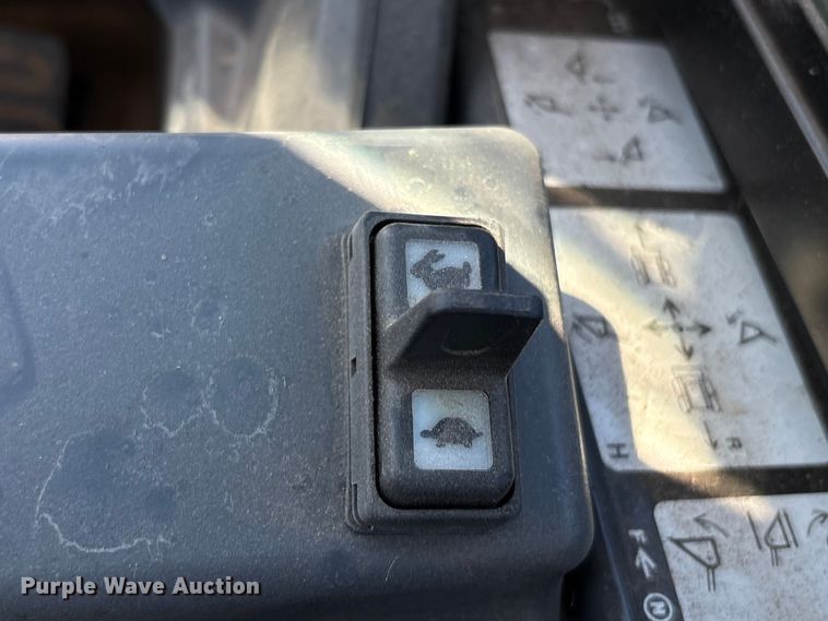 image for item YA1106 2025 John Deere 325G tracked skid steer loader