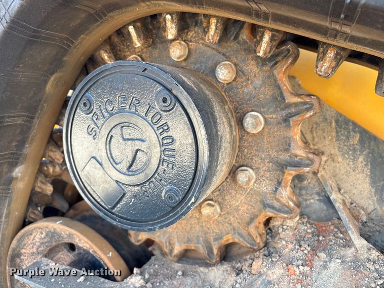 image for item YA1106 2025 John Deere 325G tracked skid steer loader