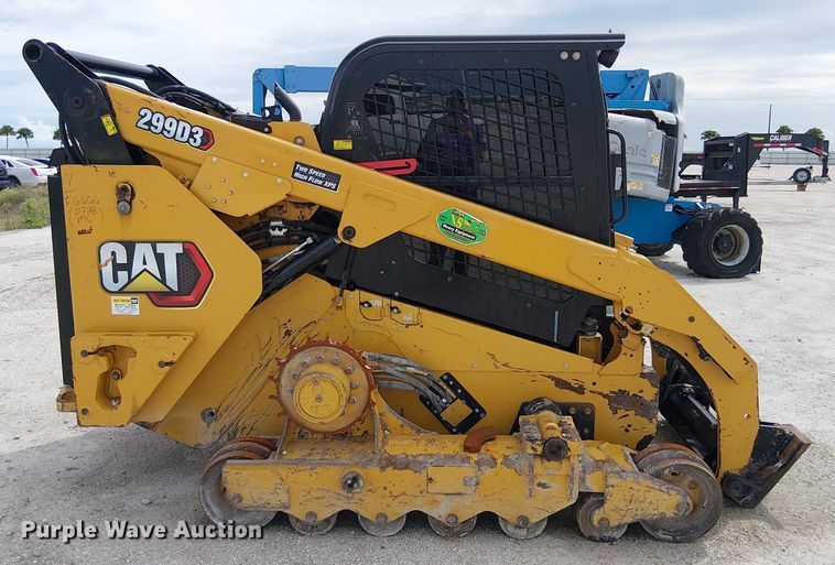 MINI CARGADOR SOBRE ORUGAS 2021 CATERPILLAR 299D3