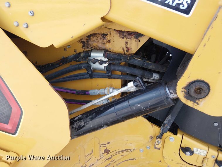 image for item YA1144 2021 Caterpillar 299D3 tracked skid steer loader