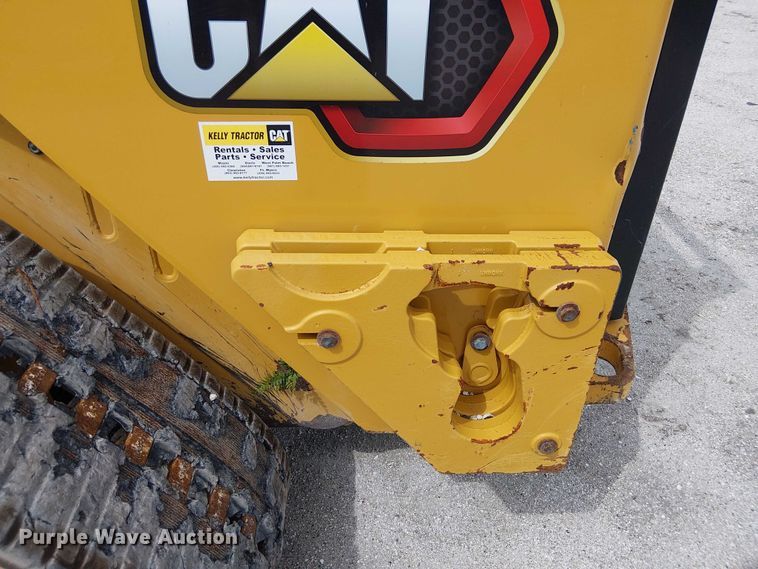 image for item YA1144 2021 Caterpillar 299D3 tracked skid steer loader