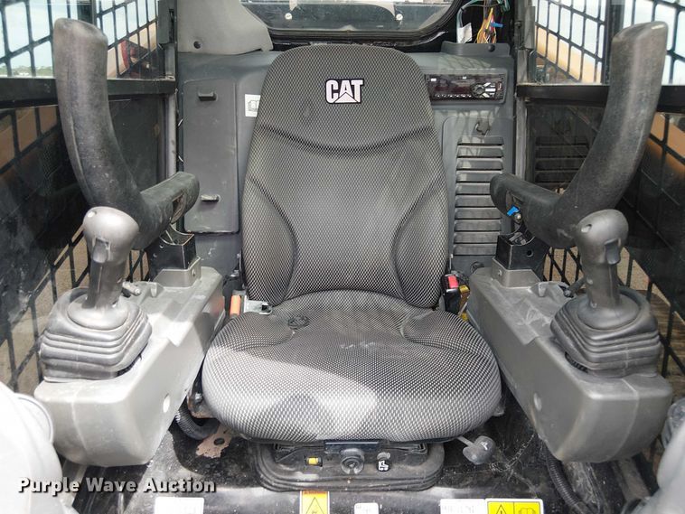 image for item YA1144 2021 Caterpillar 299D3 tracked skid steer loader
