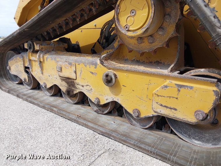 image for item YA1144 2021 Caterpillar 299D3 tracked skid steer loader