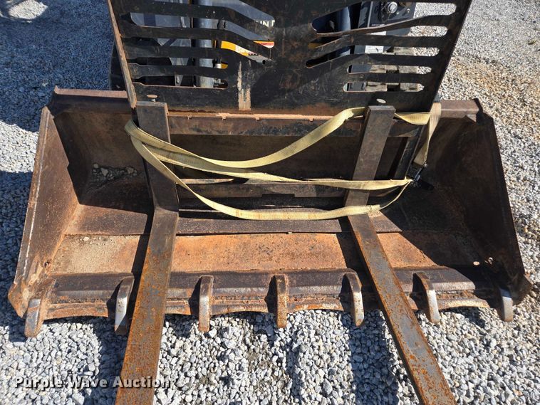 image for item YA1229 2021 John Deere 317G tracked skid steer loader