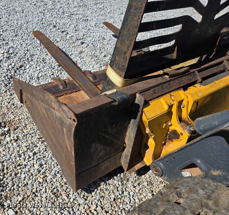 image for item YA1229 2021 John Deere 317G tracked skid steer loader