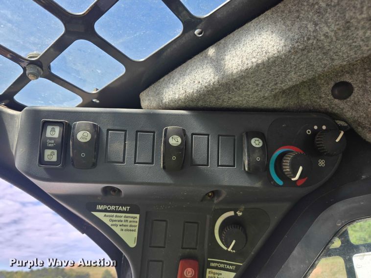 image for item YA1229 2021 John Deere 317G tracked skid steer loader