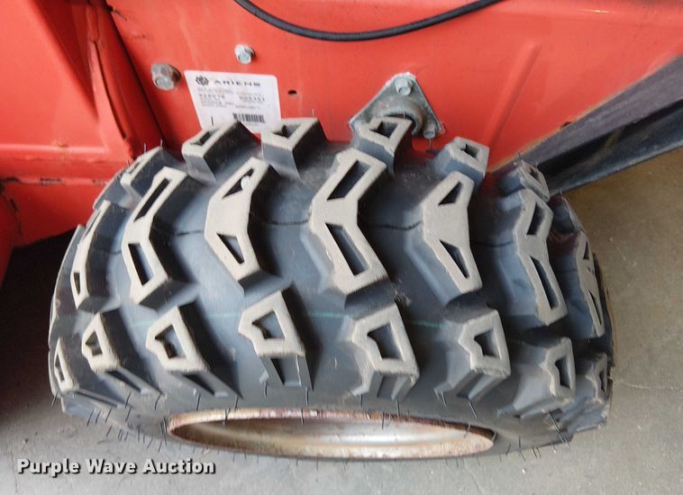 image for item EM0039 (2) Ariens snow blowers