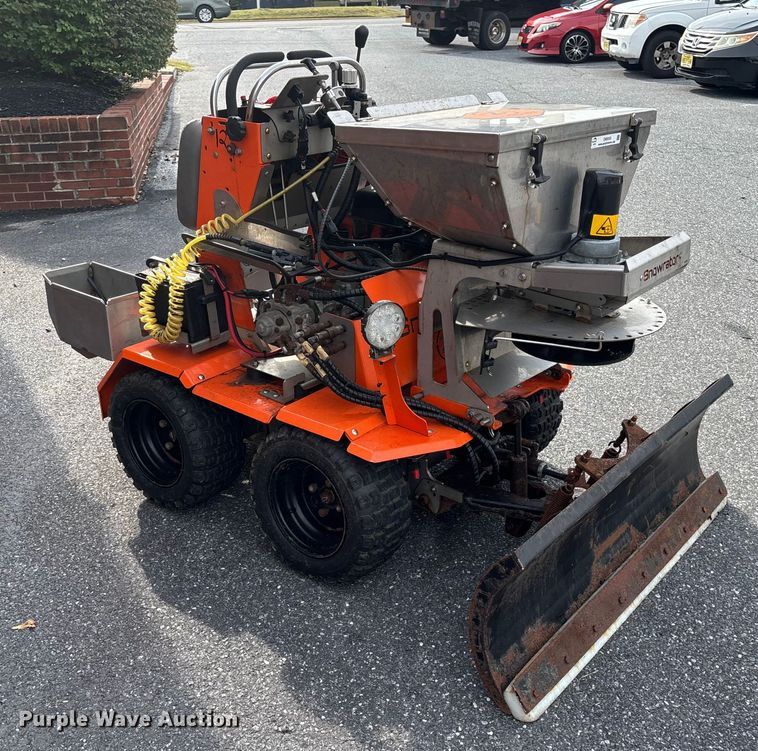 image for item EM0050 Zx4 Snowrator snow pusher