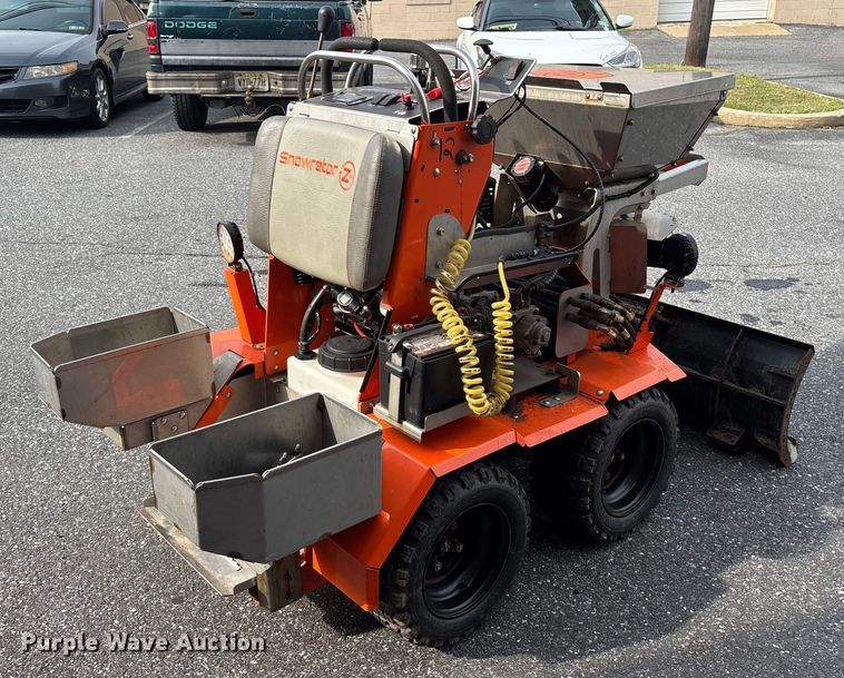 image for item EM0050 Zx4 Snowrator snow pusher