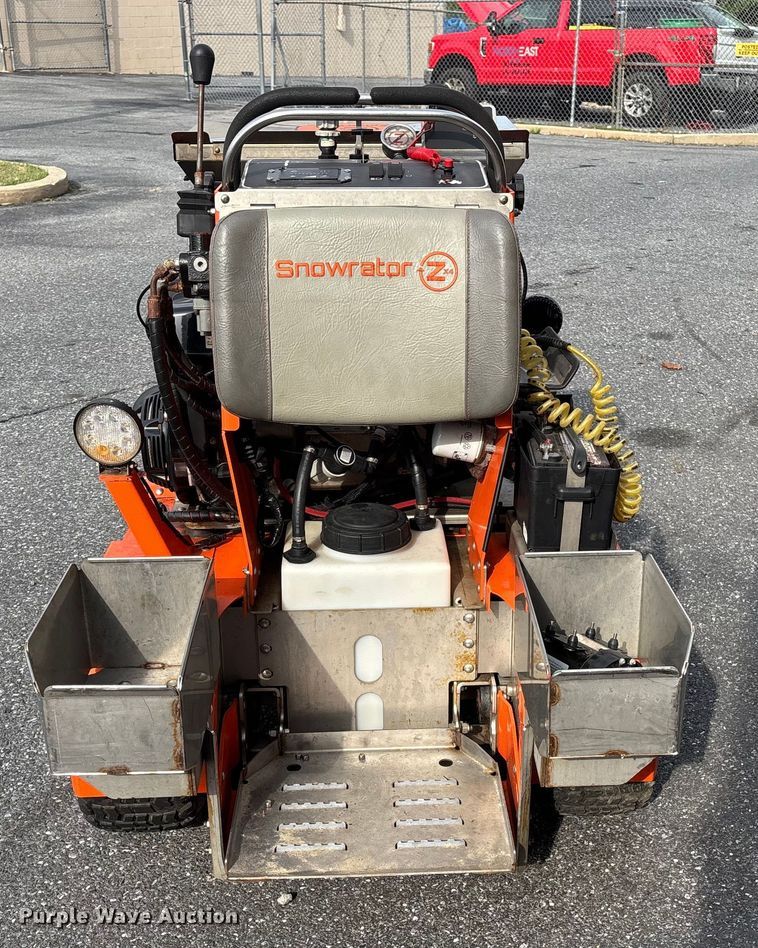 image for item EM0050 Zx4 Snowrator snow pusher