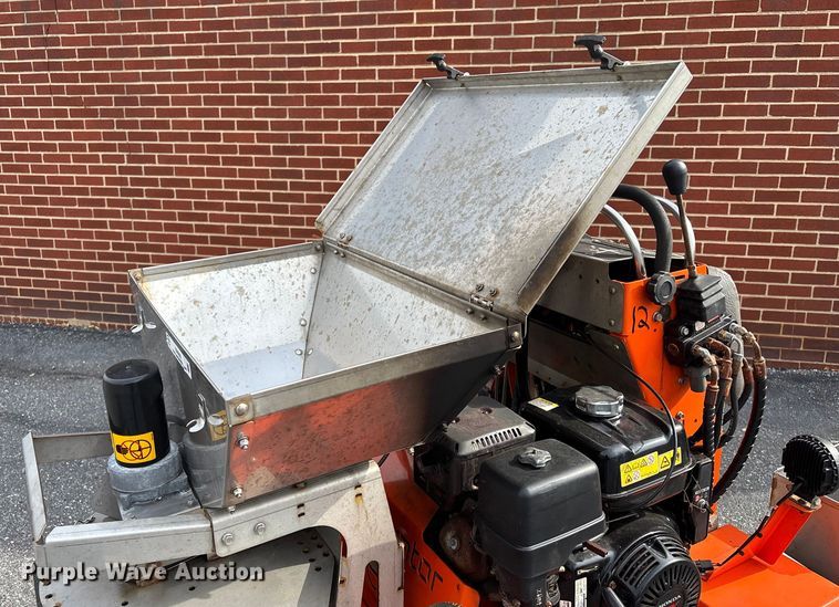 image for item EM0050 Zx4 Snowrator snow pusher