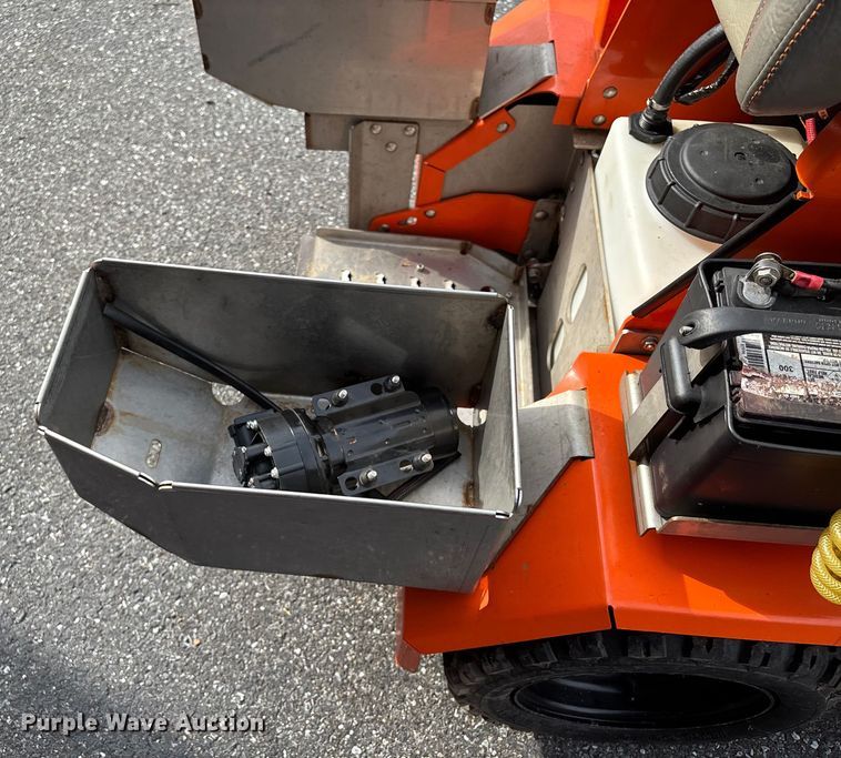 image for item EM0050 Zx4 Snowrator snow pusher