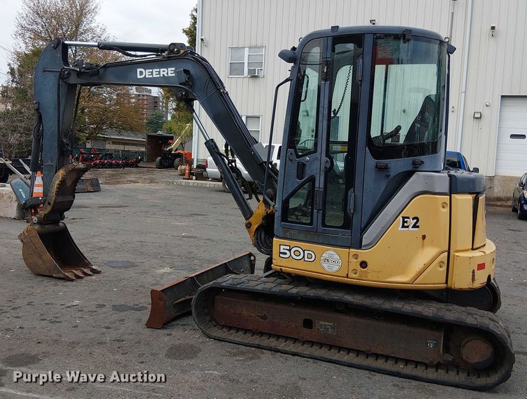 image for item EM0051 2012 John deere 50D mini excavator