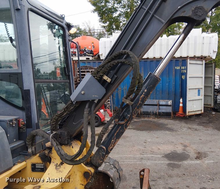 image for item EM0051 2012 John deere 50D mini excavator