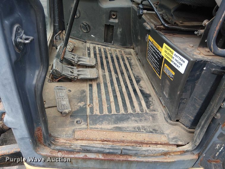 image for item EM0051 2012 John deere 50D mini excavator