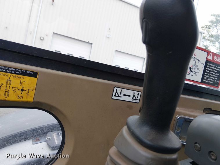 image for item EM0051 2012 John deere 50D mini excavator