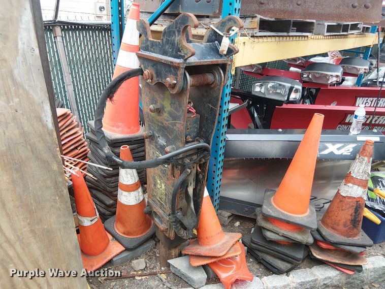 image for item EM0051 2012 John deere 50D mini excavator