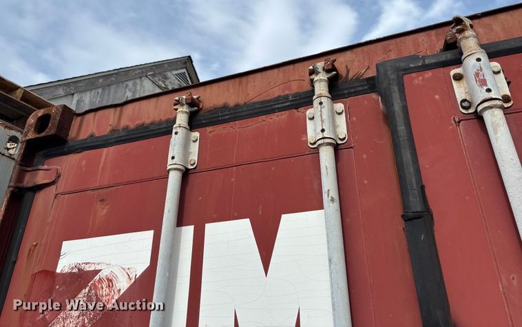 image for item EM0052 2006 Zim Integrated Shipping Services shipping container