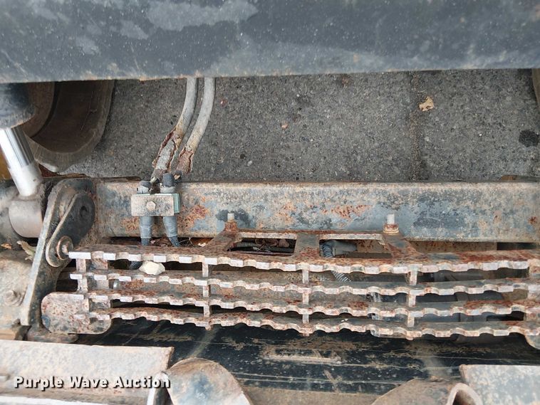 image for item EM0053 2016 Caterpillar 289D tracked skid steer loader