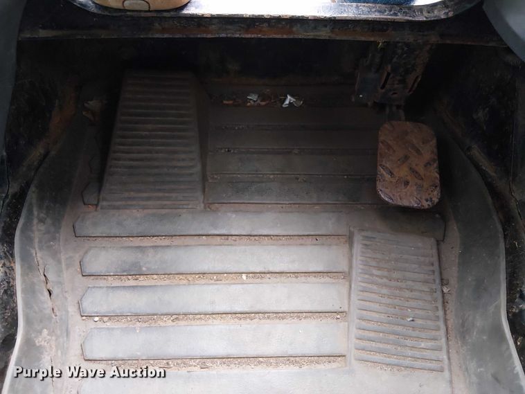 image for item EM0053 2016 Caterpillar 289D tracked skid steer loader