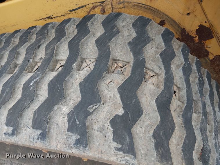 image for item EM0053 2016 Caterpillar 289D tracked skid steer loader