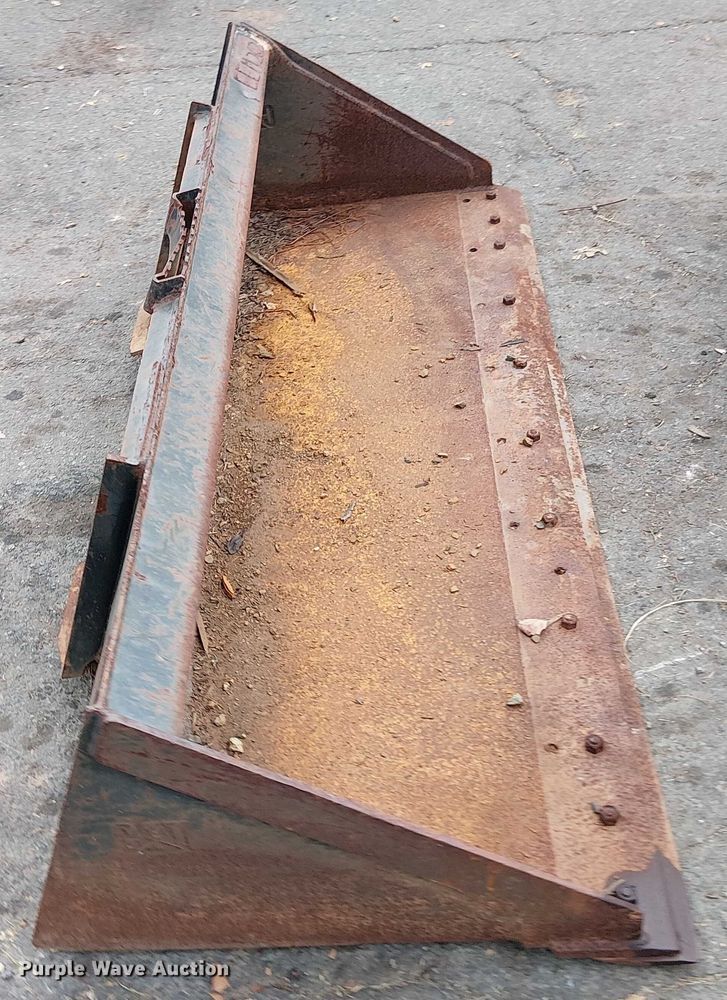 image for item EM0053 2016 Caterpillar 289D tracked skid steer loader