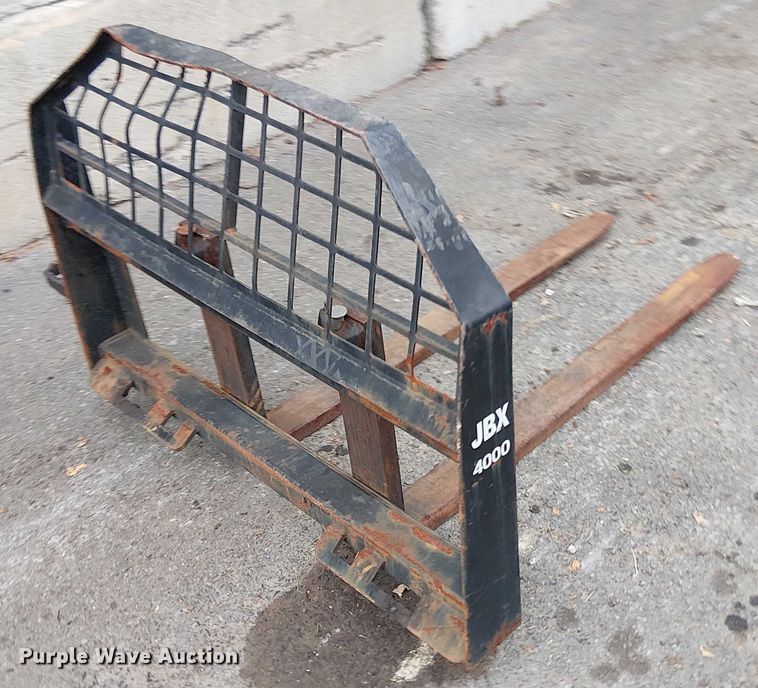 image for item EM0053 2016 Caterpillar 289D tracked skid steer loader